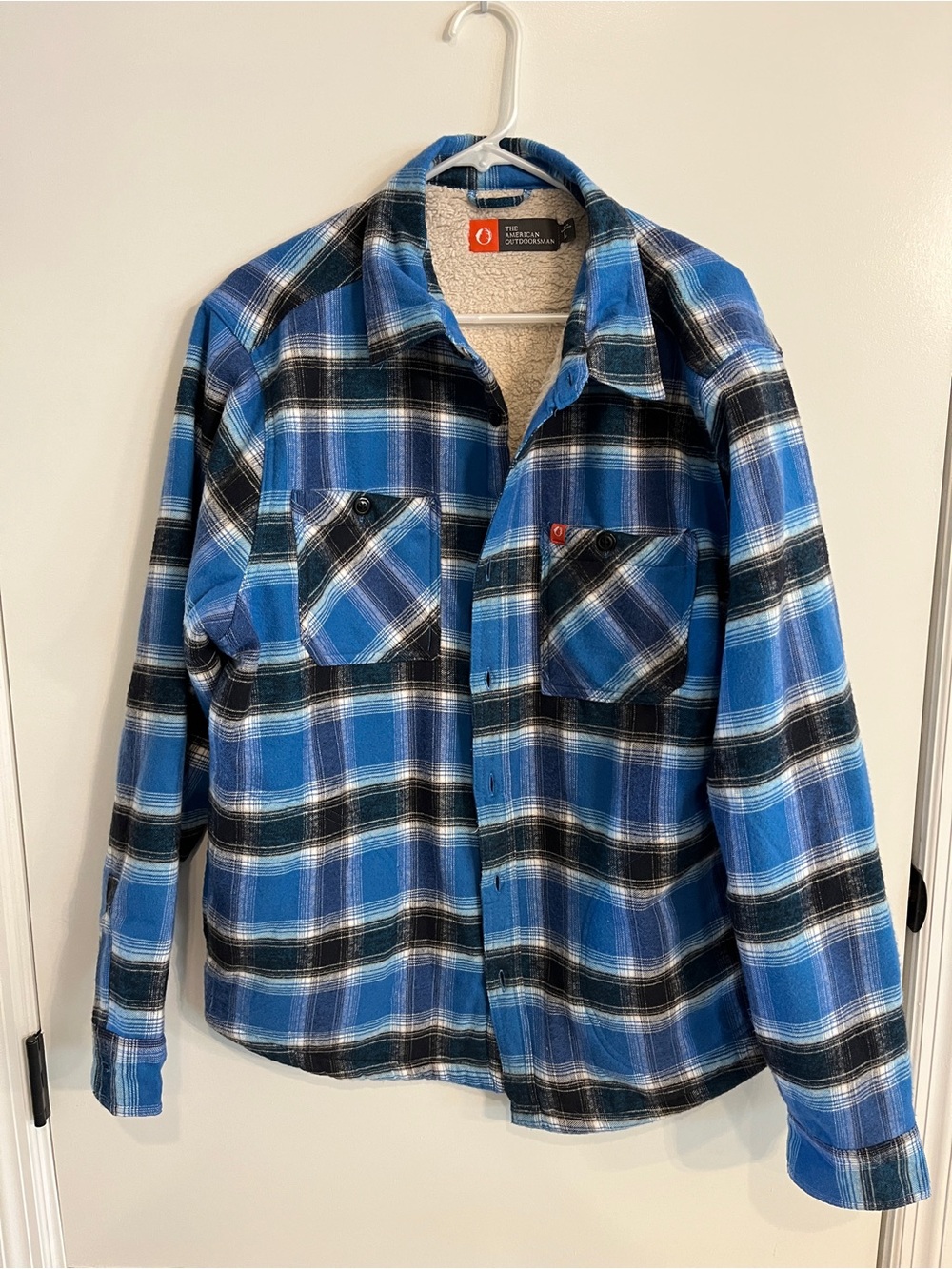 Men’s size large The American Outdoorsman Sherpa Fleece Lined Plaid Flannel